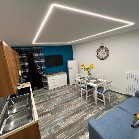 Castel Di Sangro Suite Apartment Екстериор снимка