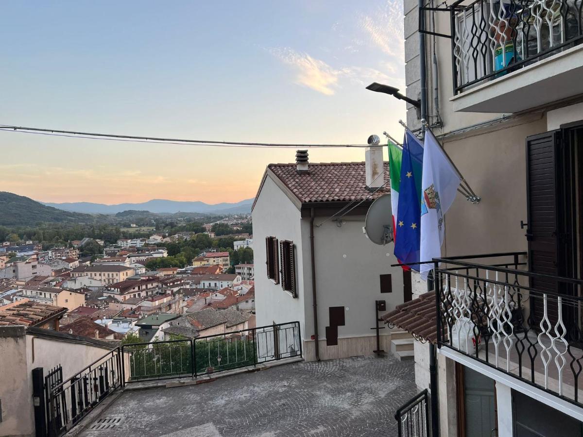 Castel Di Sangro Suite Apartment Екстериор снимка