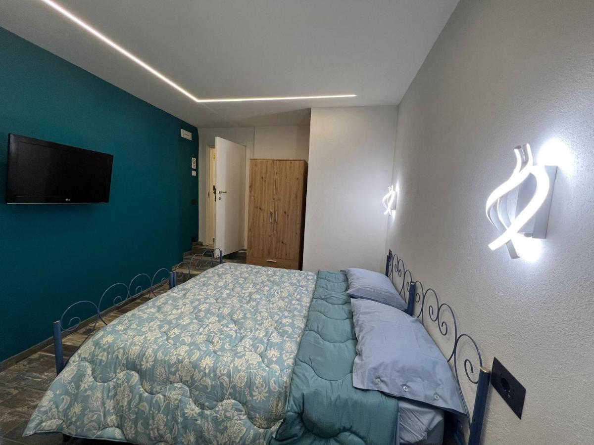 Castel Di Sangro Suite Apartment Екстериор снимка