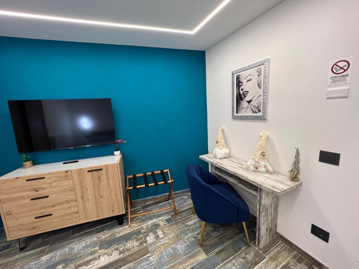 Castel Di Sangro Suite Apartment Екстериор снимка