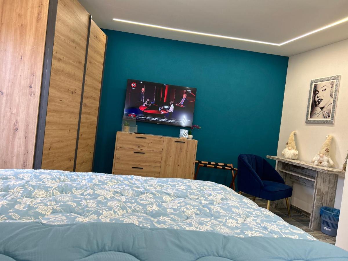 Castel Di Sangro Suite Apartment Екстериор снимка